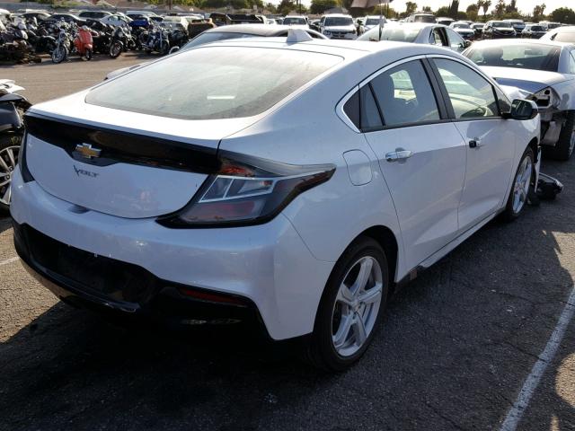 1G1RC6S52JU124672 - 2018 CHEVROLET VOLT LT WHITE photo 4