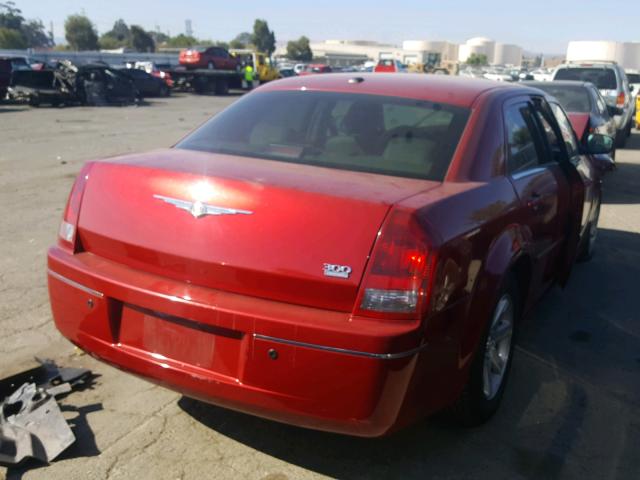 2C3KA53G57H858778 - 2007 CHRYSLER 300 TOURIN RED photo 4