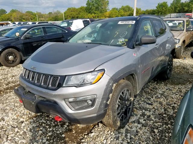 3C4NJDDB5KT681977 - 2019 JEEP COMPASS TR GRAY photo 2