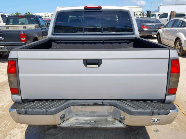 1N6ED27T4YC376620 - 2000 NISSAN FRONTIER C SILVER photo 6