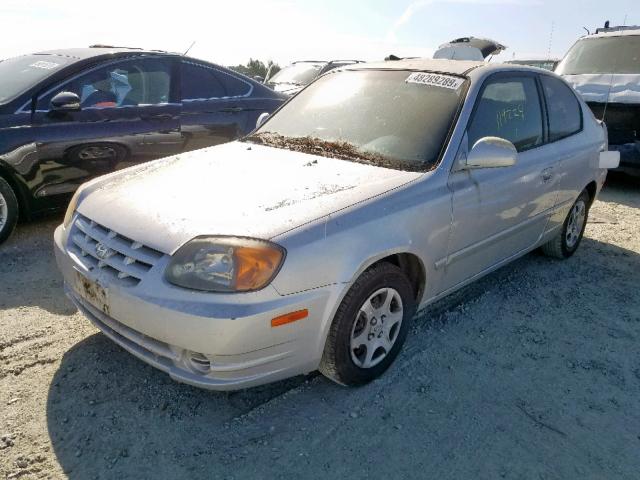 KMHCG35C05U354853 - 2005 HYUNDAI ACCENT GS SILVER photo 2