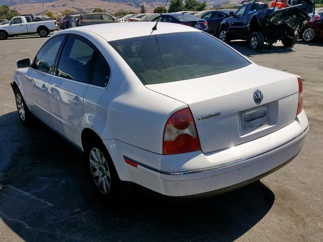 WVWPD63BX3P036275 - 2003 VOLKSWAGEN PASSAT GLS WHITE photo 3