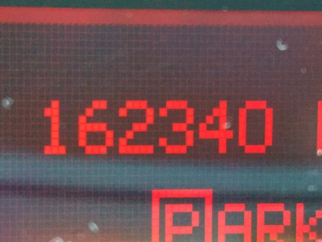 2G2WP522141348406 - 2004 PONTIAC GRAND PRIX SILVER photo 8