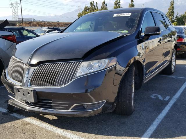 2LMHJ5NK5DBL51207 - 2013 LINCOLN MKT BLACK photo 2