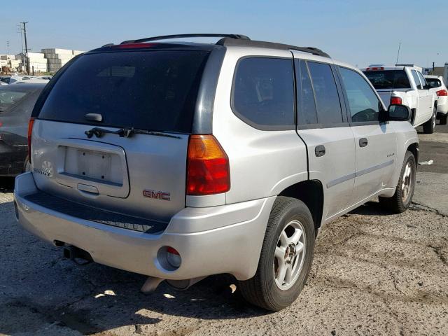 1GKDS13S162103265 - 2006 GMC ENVOY SILVER photo 4