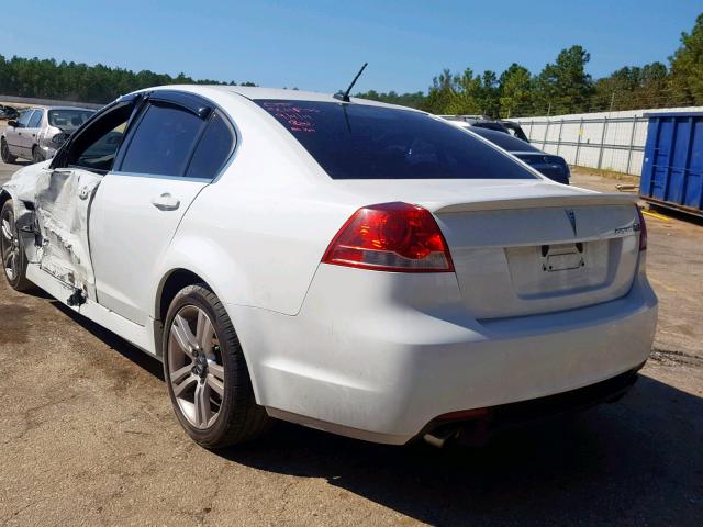 6G2ER57788L143226 - 2008 PONTIAC G8 WHITE photo 3