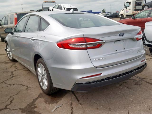 3FA6P0LU3KR197386 - 2019 FORD FUSION SE SILVER photo 3