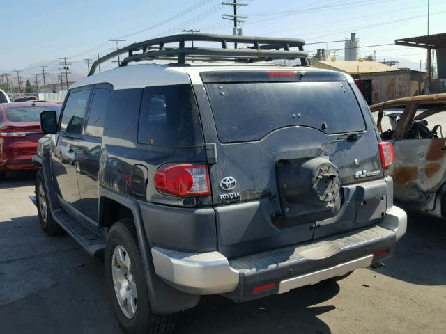 JTEBU11F670046671 - 2007 TOYOTA FJ CRUISER BLACK photo 3