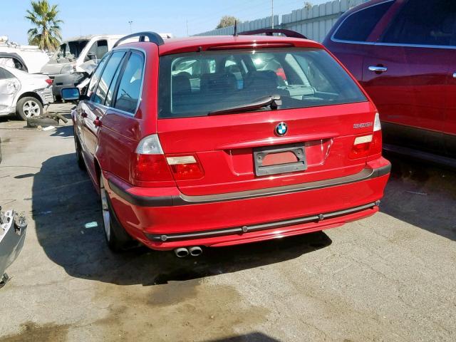 WBAEN334X4PC13638 - 2004 BMW 325 IT RED photo 9