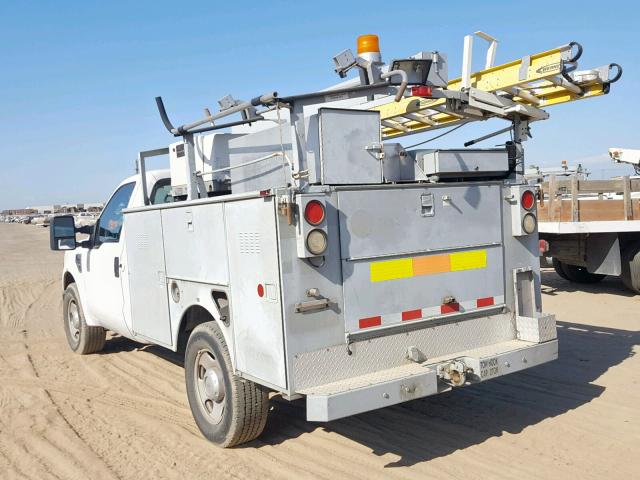 1FTWF30538EA29450 - 2008 FORD F350 SRW S WHITE photo 3