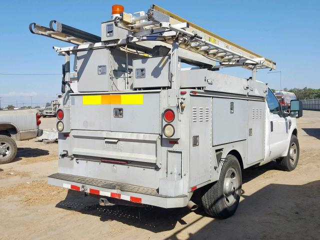 1FDWF305X8EC89548 - 2008 FORD F350 SRW S WHITE photo 4