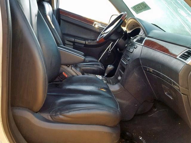 2A4GM68476R814572 - 2006 CHRYSLER PACIFICA T SILVER photo 5