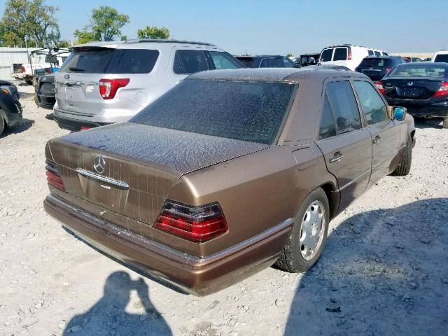 WDBEA34E5SC208482 - 1995 MERCEDES-BENZ E 420 BASE GOLD photo 4