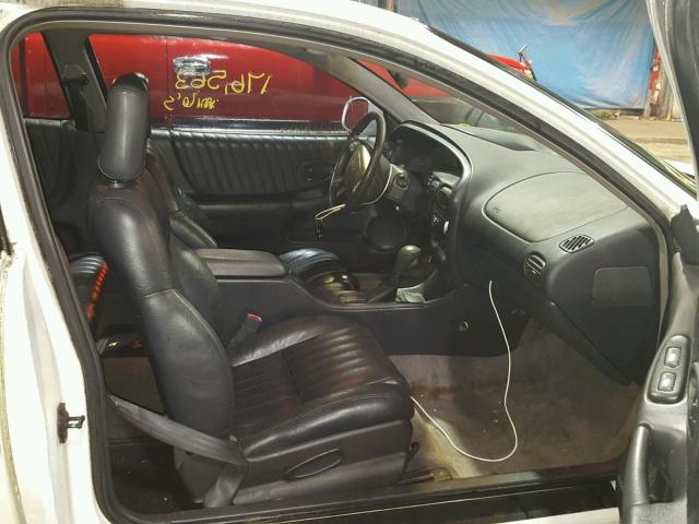 1G2WR1219XF210653 - 1999 PONTIAC GRAND PRIX WHITE photo 5