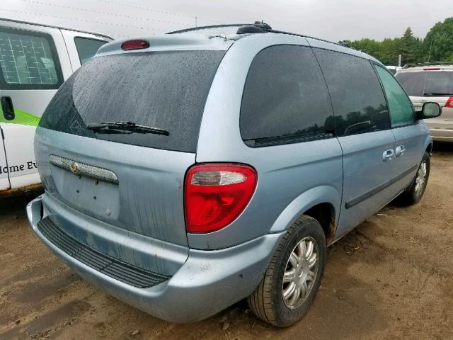 1C4GP45R25B391575 - 2005 CHRYSLER TOWN & COU BLUE photo 4