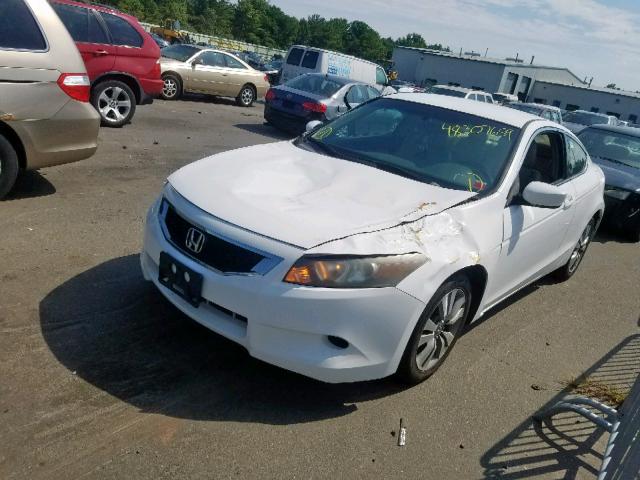 1HGCS12348A004449 - 2008 HONDA ACCORD LX- WHITE photo 2