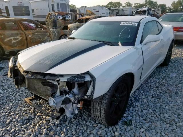 2G1FA1E33E9156670 - 2014 CHEVROLET CAMARO LS WHITE photo 2