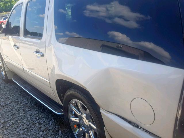 1GKS2MEF2ER141148 - 2014 GMC YUKON XL D WHITE photo 9