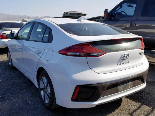 KMHC65LC8JU059771 - 2018 HYUNDAI IONIQ BLUE WHITE photo 3