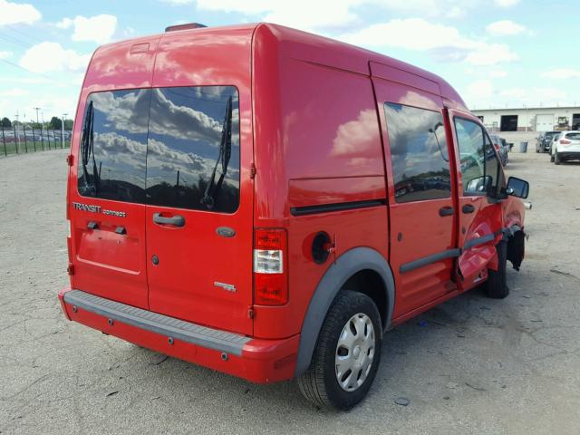 NM0KS9BN9AT019434 - 2010 FORD TRANSIT CO RED photo 4