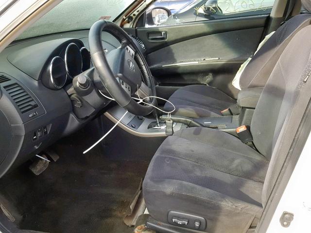 1N4BL11E45N925817 - 2005 NISSAN ALTIMA SE WHITE photo 5