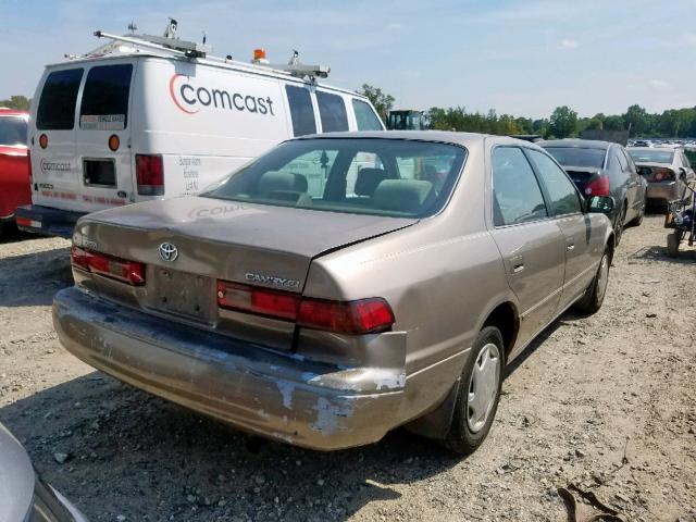 4T1BG22KXXU517643 - 1999 TOYOTA CAMRY CE SILVER photo 4