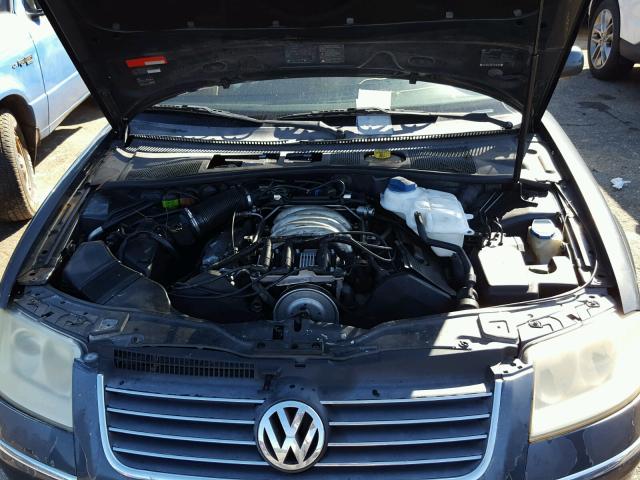 WVWRH63B91P098809 - 2001 VOLKSWAGEN PASSAT GLX 蓝色 照片 7