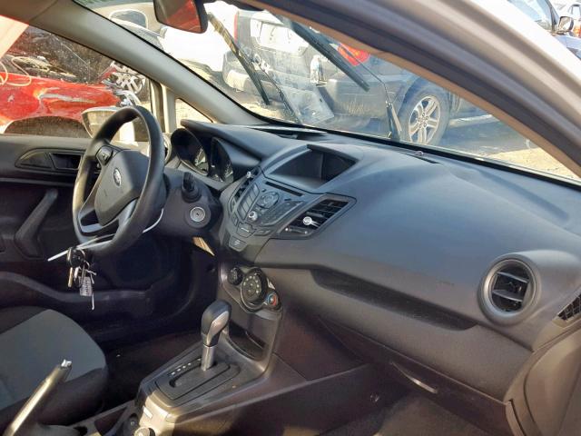 3FADP4TJ1GM171975 - 2016 FORD FIESTA S SILVER photo 9