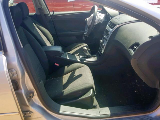 1G1ZH57B59F216126 - 2009 CHEVROLET MALIBU 1LT 银色 照片 5