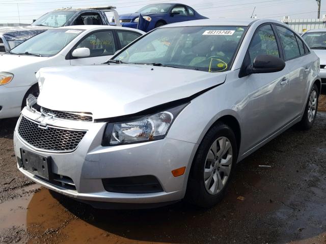 1G1PA5SH2E7219089 - 2014 CHEVROLET CRUZE LS SILVER photo 2