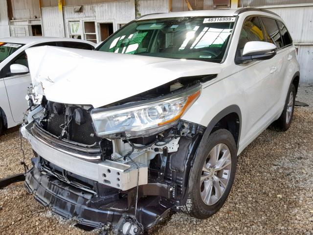 5TDKKRFH9FS071157 - 2015 TOYOTA HIGHLANDER WHITE photo 2