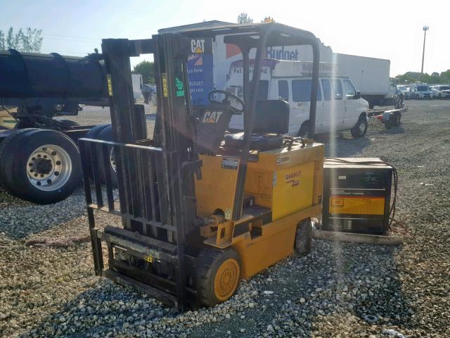 6GC01401 - 1998 CATE FORKLIFT YELLOW photo 2