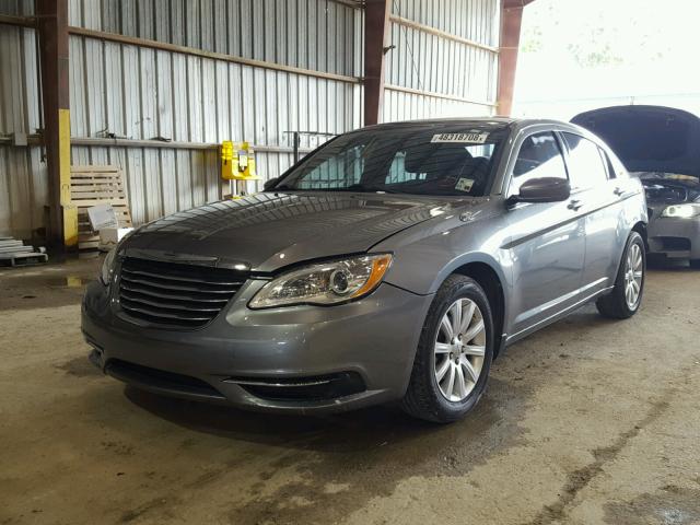 1C3CCBBB7DN695606 - 2013 CHRYSLER 200 TOURIN GRAY photo 2