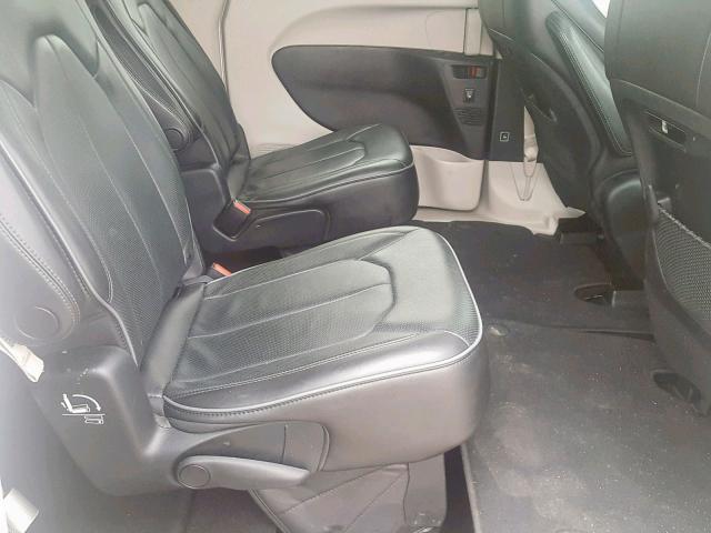 2C4RC1GGXJR320490 - 2018 CHRYSLER PACIFICA L WHITE photo 6