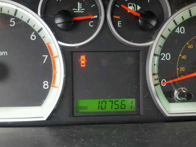 KL1TD5DEXBB249599 - 2011 CHEVROLET AVEO LS SILVER photo 8