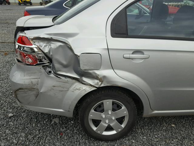 KL1TD5DEXBB249599 - 2011 CHEVROLET AVEO LS SILVER photo 9