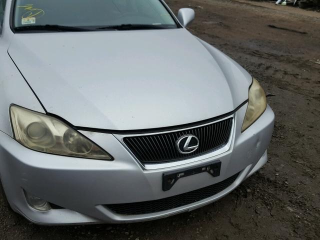 JTHCK262882024735 - 2008 LEXUS IS 250 SILVER photo 9