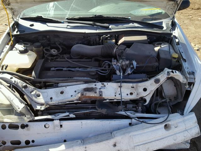 3FAFP37363R181901 - 2003 FORD FOCUS ZX5 WHITE photo 7