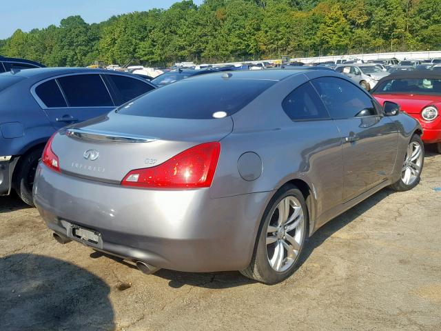 JNKCV64E88M115438 - 2008 INFINITI G37 BASE SILVER photo 4