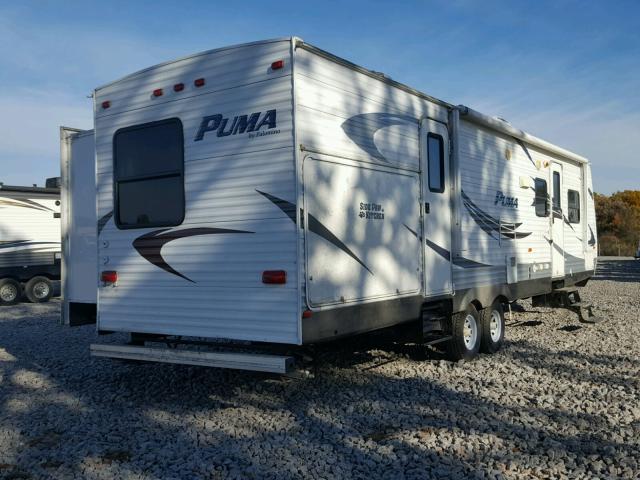 4X4TPUG20AP027497 - 2010 PUMA 5TH WHEEL WHITE photo 4