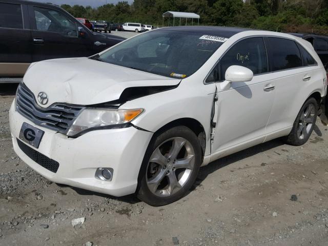 4T3ZK3BB4AU033288 - 2010 TOYOTA VENZA BASE WHITE photo 2