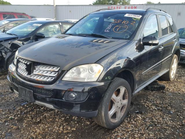 4JGBB86E48A393491 - 2008 MERCEDES-BENZ ML 350 BLACK photo 2