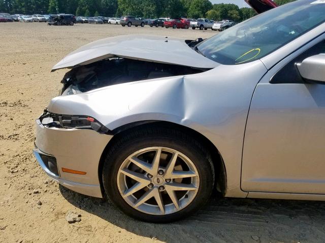 3FAHP0JA1AR252224 - 2010 FORD FUSION SEL SILVER photo 9