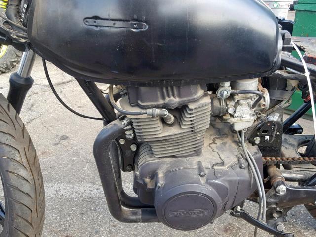 CB400T4026477 - 1978 HONDA MOTORCYCLE BLACK photo 7