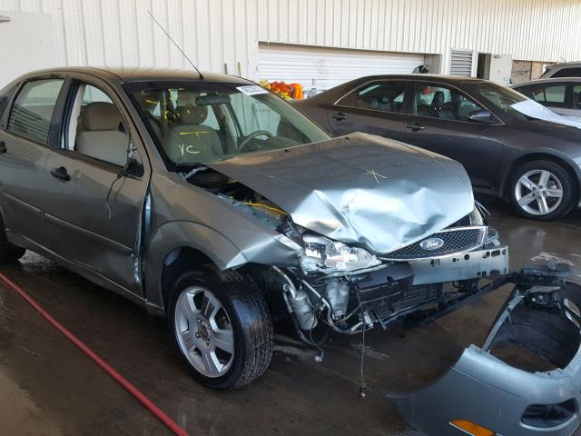 1FAHP34N45W166506 - 2005 FORD FOCUS ZX4 GRAY photo 9