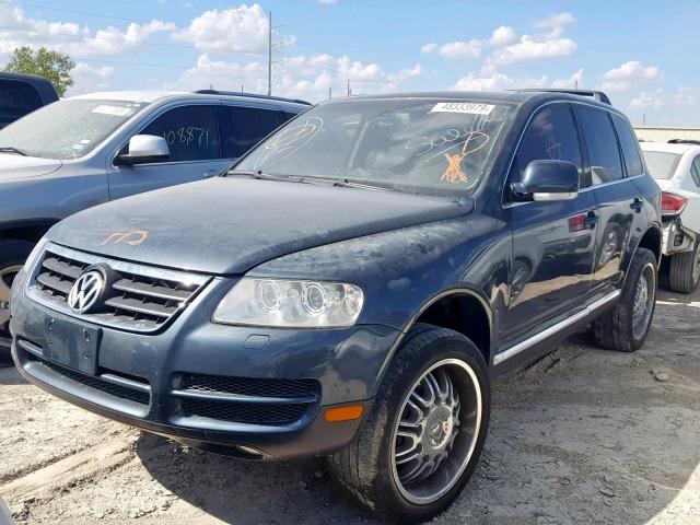 WVGEM67L44D009386 - 2004 VOLKSWAGEN TOUAREG 4. GRAY photo 2