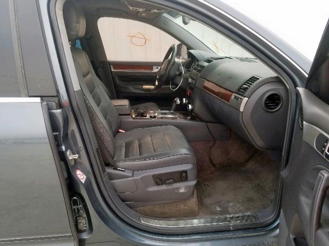 WVGEM67L44D009386 - 2004 VOLKSWAGEN TOUAREG 4. GRAY photo 5