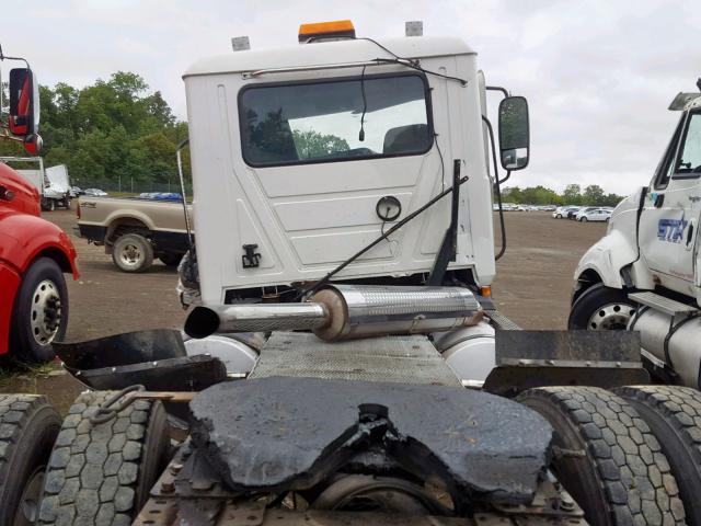 1M1AK06Y95N001542 - 2005 MACK 600 CXN600 WHITE photo 6