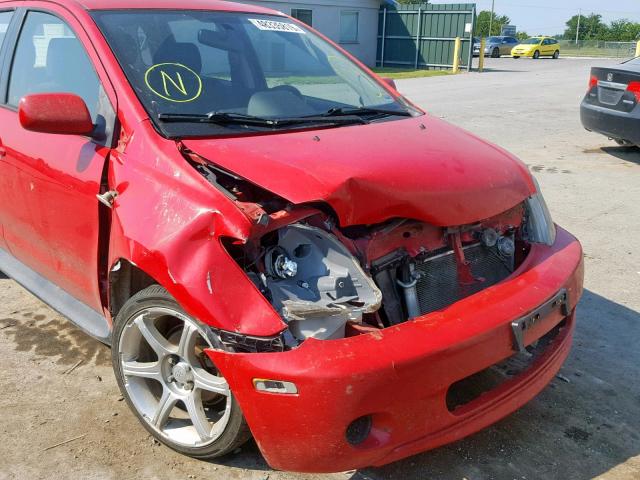 JTKKT624850099878 - 2005 TOYOTA SCION XA RED photo 9