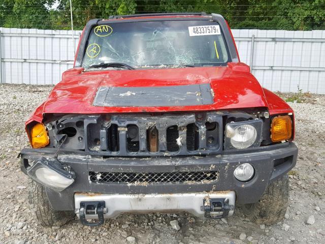 5GTEN13E298158724 - 2009 HUMMER H3 RED photo 9